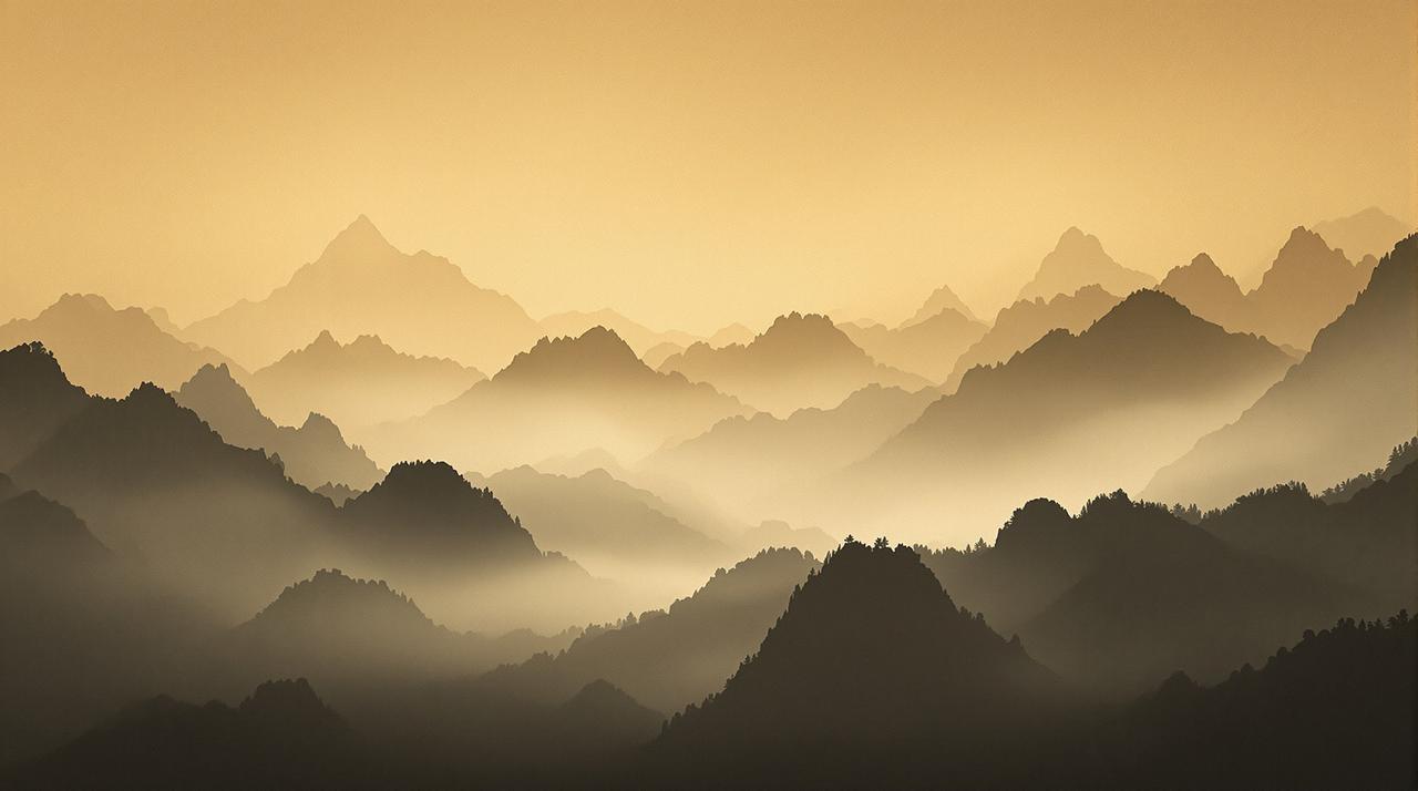 age动漫官方网站 - 国风山水墨韵背景